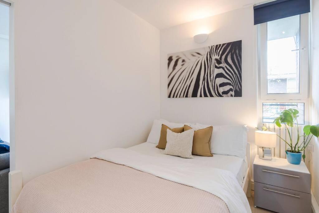 The Clarence, Central London Apartment W/ Wifi Eksteriør billede